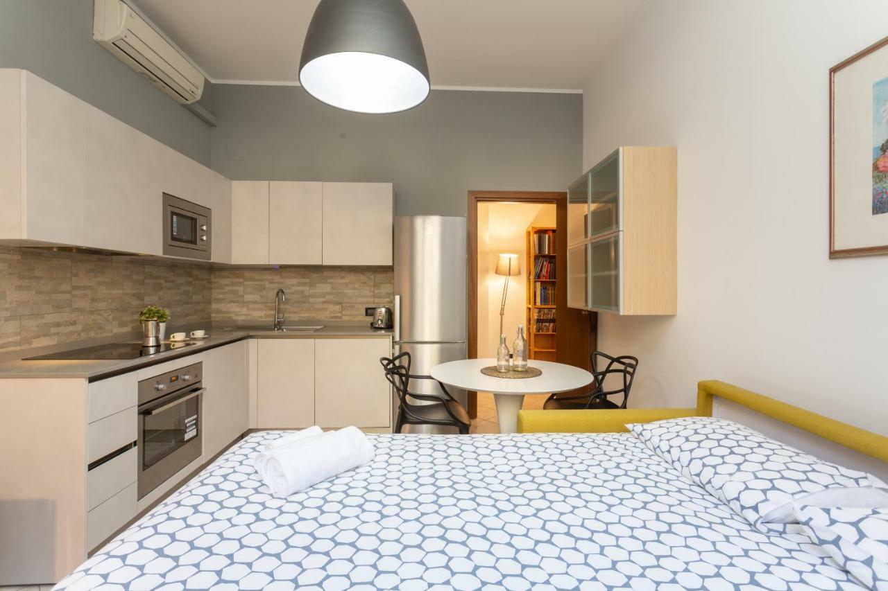 The Best Rent - Cozy Studio Apartment In Milan Downtown Экстерьер фото