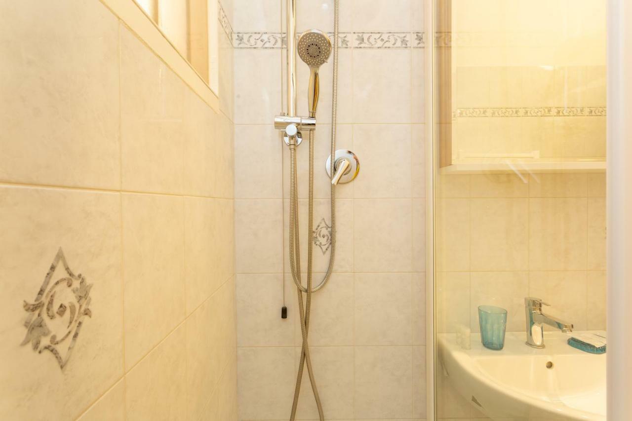 The Best Rent - Cozy Studio Apartment In Milan Downtown Экстерьер фото